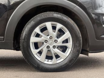 Hyundai TUCSON 1.6 T-GDi SE Nav DCT Euro 6 (s/s) 5dr