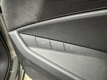 Audi Q8 e-tron 50 S line Sportback Auto quattro 5dr 95kWh (11kW Charger)