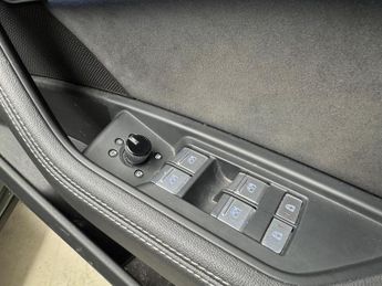 Audi Q8 e-tron 50 S line Sportback Auto quattro 5dr 95kWh (11kW Charger)