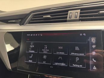 Audi Q8 e-tron 50 S line Sportback Auto quattro 5dr 95kWh (11kW Charger)