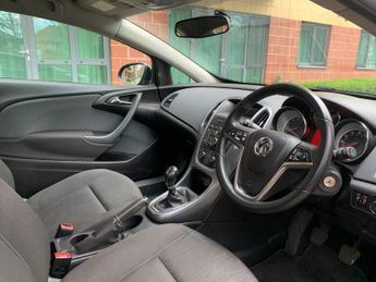 Vauxhall Astra GTC 1.4T Sport Euro 5 (s/s) 3dr