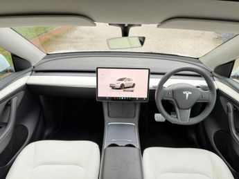 Tesla Model Y (Dual Motor) Performance Auto 4WDE 5dr