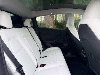 Tesla Model Y (Dual Motor) Performance Auto 4WDE 5dr