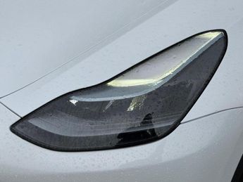 Tesla Model Y (Dual Motor) Performance Auto 4WDE 5dr