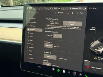 Tesla Model Y (Dual Motor) Long Range Auto 4WDE 5dr