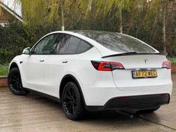 Tesla Model Y (Dual Motor) Long Range Auto 4WDE 5dr