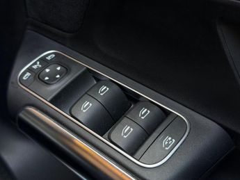 Mercedes-Benz EQA EQA 250 66.5kWh AMG Line Auto 5dr