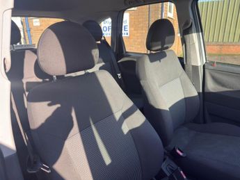 Vauxhall Meriva 1.4i 16v Life 5dr