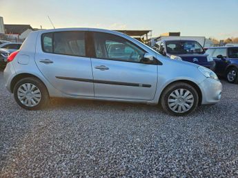 Renault Clio 1.6 VVT Expression Auto Euro 5 5dr