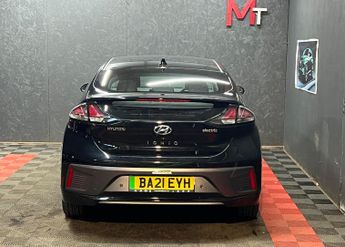 Hyundai IONIQ 38.3kWh Premium Auto 5dr