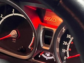 Ford Fiesta 1.4 Zetec 5dr