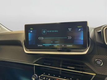 Peugeot E-208 50kWh Allure Premium + Hatchback 5dr Electric Auto (7kW Charger)