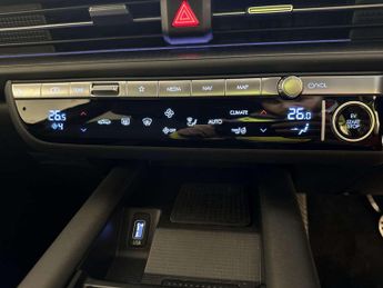 Hyundai IONIQ 6 77.4kWh Premium Saloon 4dr Electric Auto (228 ps)