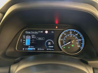 Nissan Leaf 39kWh N-Connecta Hatchback 5dr Electric Auto (150 ps)