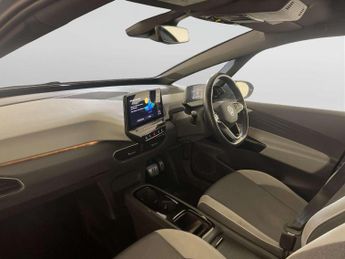 Volkswagen ID.3 Pro 58kWh Family Hatchback 5dr Electric Auto (145 ps)