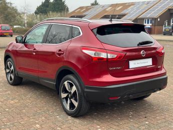 Nissan Qashqai 1.2 DIG-T n-tec+ XTRON 2WD Euro 5 (s/s) 5dr