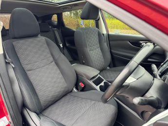 Nissan Qashqai 1.2 DIG-T n-tec+ XTRON 2WD Euro 5 (s/s) 5dr