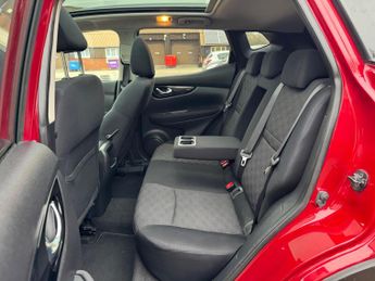 Nissan Qashqai 1.2 DIG-T n-tec+ XTRON 2WD Euro 5 (s/s) 5dr