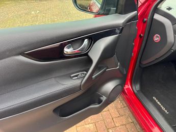 Nissan Qashqai 1.2 DIG-T n-tec+ XTRON 2WD Euro 5 (s/s) 5dr