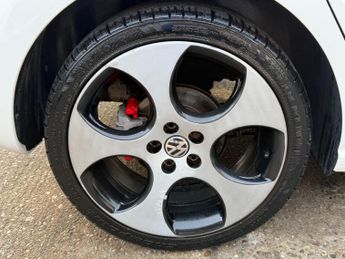 Volkswagen Polo 1.4 TSI GTI Hatchback 5dr Petrol DSG Euro 5 (180 ps)