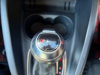 Audi A1 1.4 TFSI Sport Hatchback 3dr Petrol S Tronic Euro 5 (s/s) (122 p