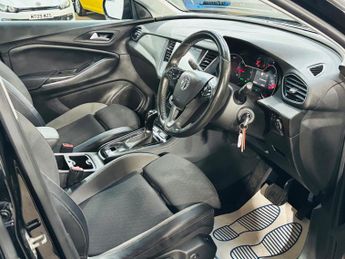 Vauxhall Grandland X 1.5 Turbo D BlueInjection Sport Nav Auto Euro 6 (s/s) 5dr