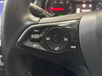 Vauxhall Grandland X 1.5 Turbo D BlueInjection Sport Nav Auto Euro 6 (s/s) 5dr