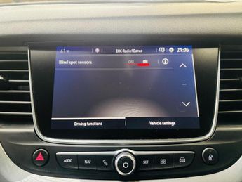 Vauxhall Grandland X 1.5 Turbo D BlueInjection Sport Nav Auto Euro 6 (s/s) 5dr