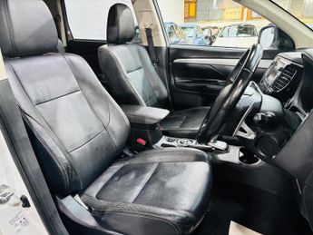 Mitsubishi Outlander 2.0h 12kWh GX4h CVT 4WD Euro 5 (s/s) 5dr