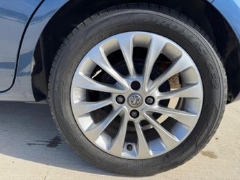 Vauxhall Corsa 1.4i SE Auto Euro 6 5dr