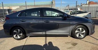 Hyundai IONIQ 1.6 h-GDi Premium SE DCT Euro 6 (s/s) 5dr