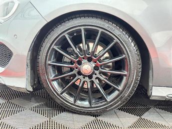 Mercedes-Benz CLA 1.6 CLA180 AMG Sport Coupe 7G-DCT Euro 6 (s/s) 4dr