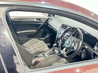 Volkswagen Golf 2.0 TDI GTD DSG Euro 6 (s/s) 5dr