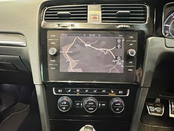 Volkswagen Golf 2.0 TDI GTD DSG Euro 6 (s/s) 5dr