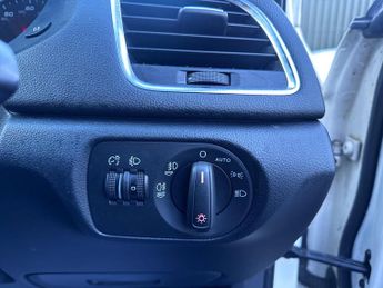 Audi Q3 2.0 TFSI SE S Tronic quattro Euro 5 (s/s) 5dr