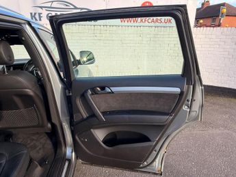 Audi Q7 3.0 TDI S line Tiptronic quattro 5dr