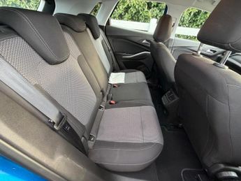 Vauxhall Grandland X 1.5 Turbo D BlueInjection SE Auto Euro 6 (s/s) 5dr