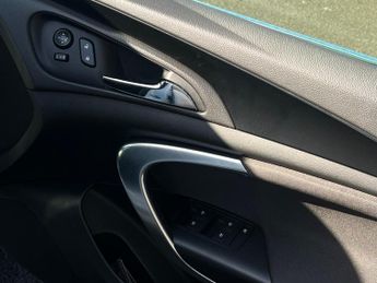 Vauxhall Insignia 1.6 CDTi SRi VX Line Nav Auto Euro 6 5dr