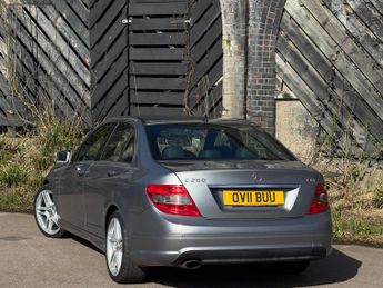 Mercedes-Benz C Class 1.8 C250 BlueEfficiency Sport Auto Euro 5 4dr