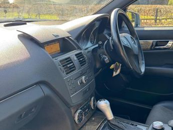 Mercedes-Benz C Class 1.8 C250 BlueEfficiency Sport Auto Euro 5 4dr
