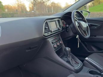 SEAT Leon 1.6 TDI CR SE DSG Euro 5 (s/s) 5dr