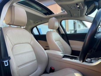 Jaguar XE 2.0d Prestige Auto Euro 6 (s/s) 4dr