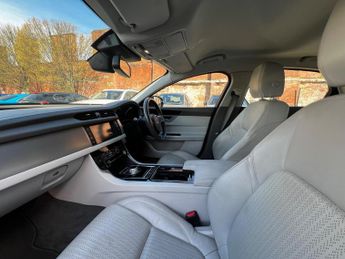 Jaguar XF 2.0d Prestige Auto Euro 6 (s/s) 4dr