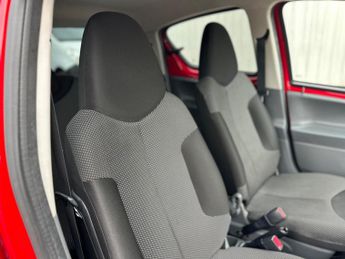 Toyota AYGO 1.0 VVT-i Go Euro 5 5dr