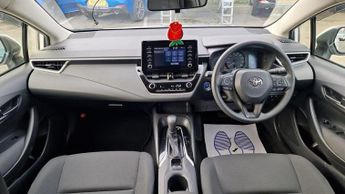 Toyota Corolla 1.8 VVT-h Icon Touring Sports CVT Euro 6 (s/s) 5dr