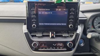 Toyota Corolla 1.8 VVT-h Icon Touring Sports CVT Euro 6 (s/s) 5dr