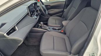 Toyota Corolla 1.8 VVT-h Icon Touring Sports CVT Euro 6 (s/s) 5dr