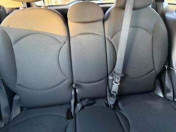 MINI Countryman 2.0 Cooper D Auto Euro 5 5dr