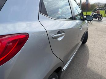 Mazda Mazda2 1.3 Takuya Euro 5 5dr