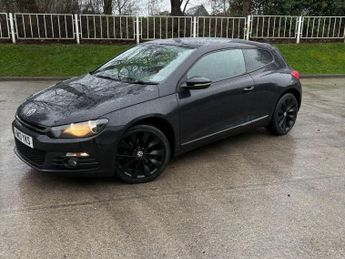 Volkswagen Scirocco 2.0 TDI BlueMotion Tech DSG Euro 5 (s/s) 3dr (Nav)